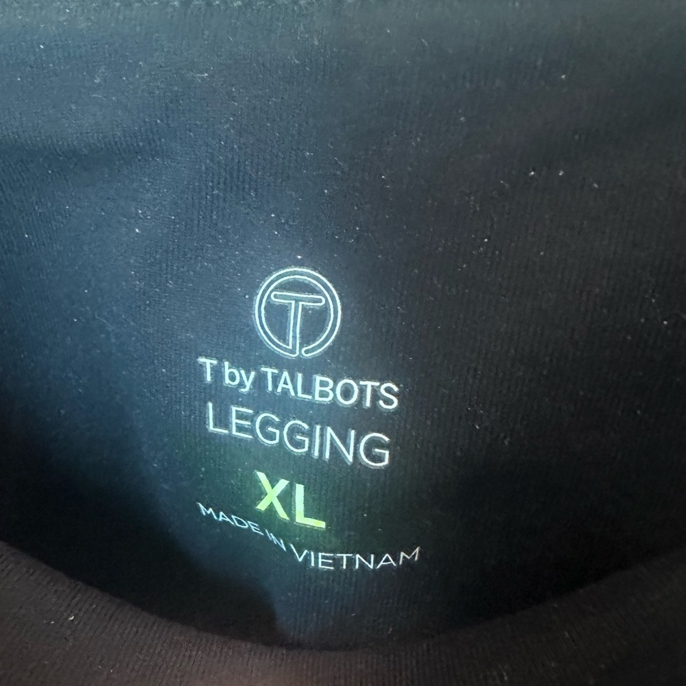 EUC T by TALBOTS Black Leggings SZ XL, side pockets - Picture 5 of 7